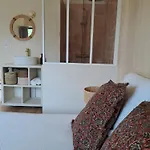 Jaktstuga La *