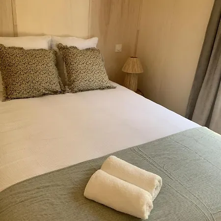 Lodge La