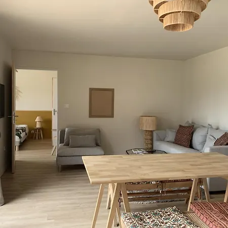 Lodge La