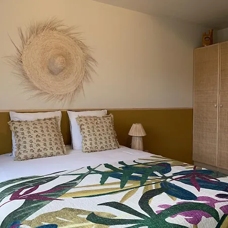 Lodge La